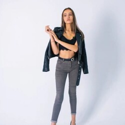 Шлюха Жанна 39765 Шлюха Жанна 39765