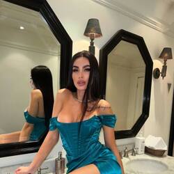 Шлюха Сонечка 38898 Шлюха Сонечка 38898
