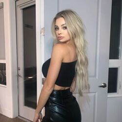 Шлюха Виталина 35020 Шлюха Виталина 35020