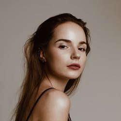 Шлюха Вика 22325